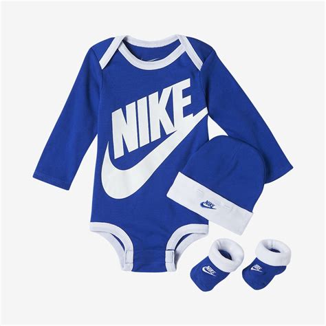 nike baby newborn clothes.